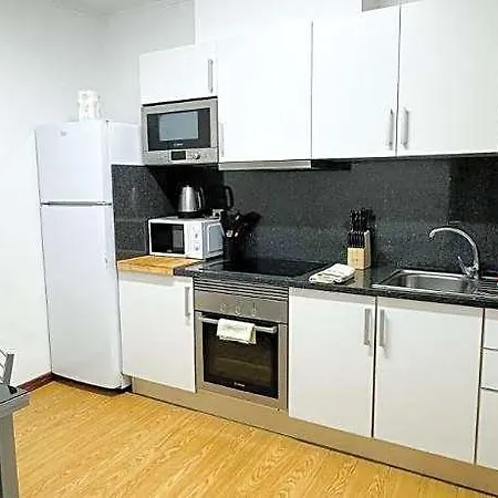 Residencial Monaco Hotel